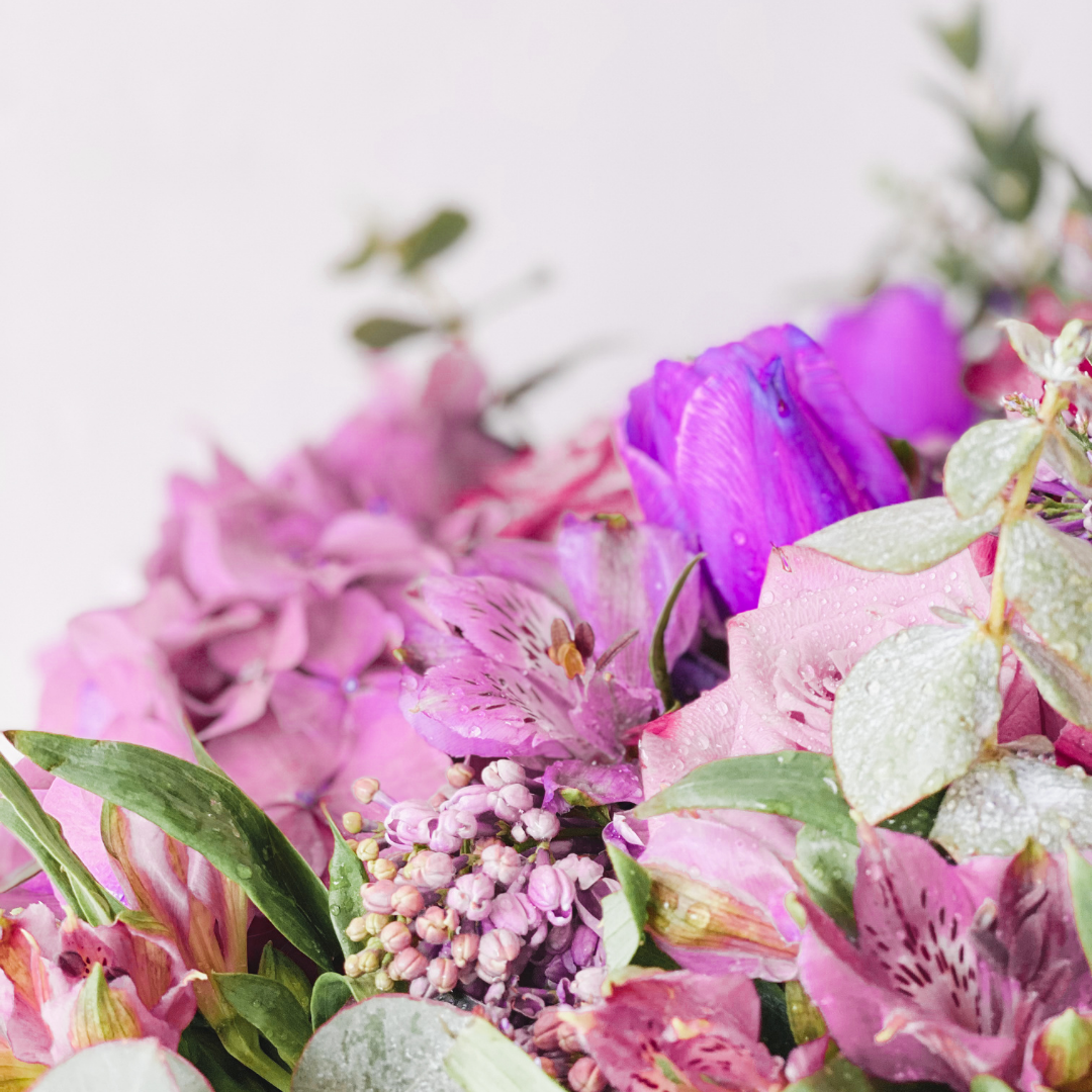 Flirty Fleurs