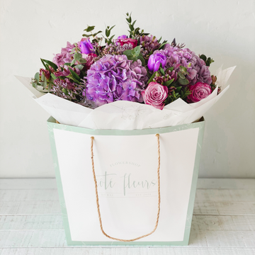 Flirty Fleurs